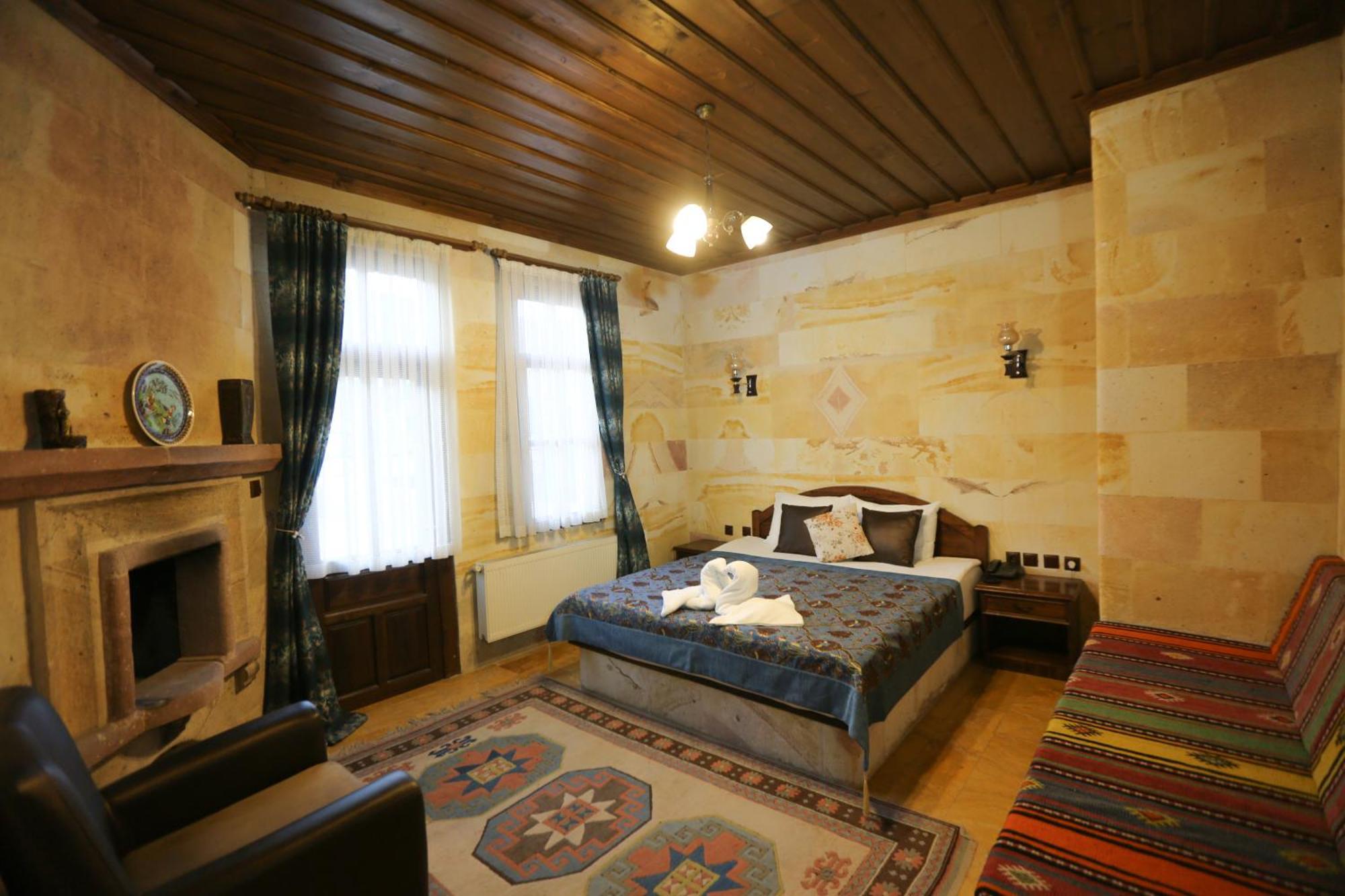 Akuzun Stone Hotel Urgup Exterior photo
