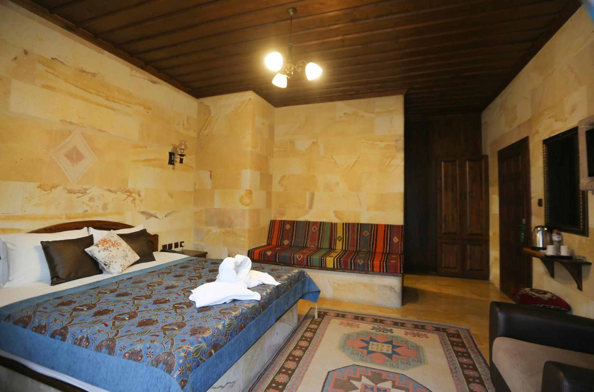 Akuzun Stone Hotel Urgup Exterior photo
